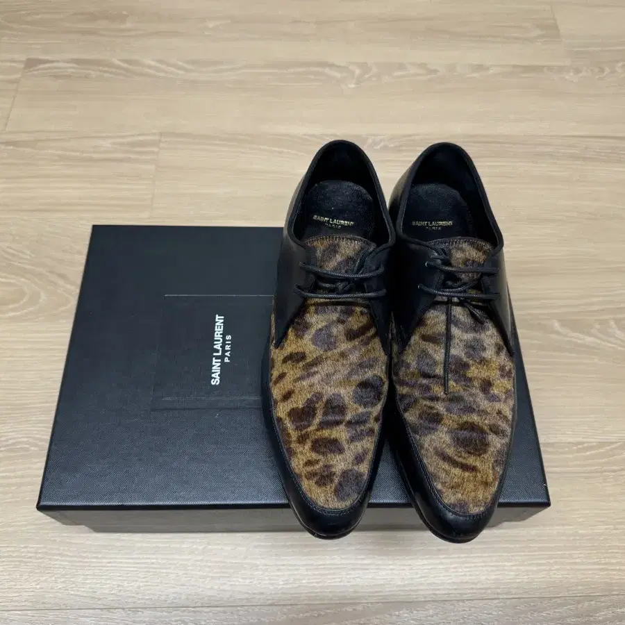 (1/25까지만 판매) Saint Laurent 생로랑 로퍼 35.5