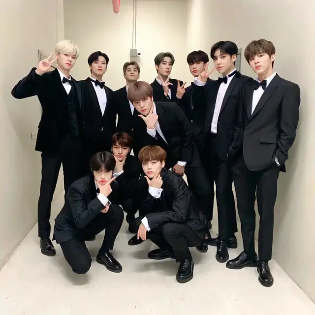 엑스원 포카 일괄 분철 (승우,요한,준호,은상,동표,민희,도현)