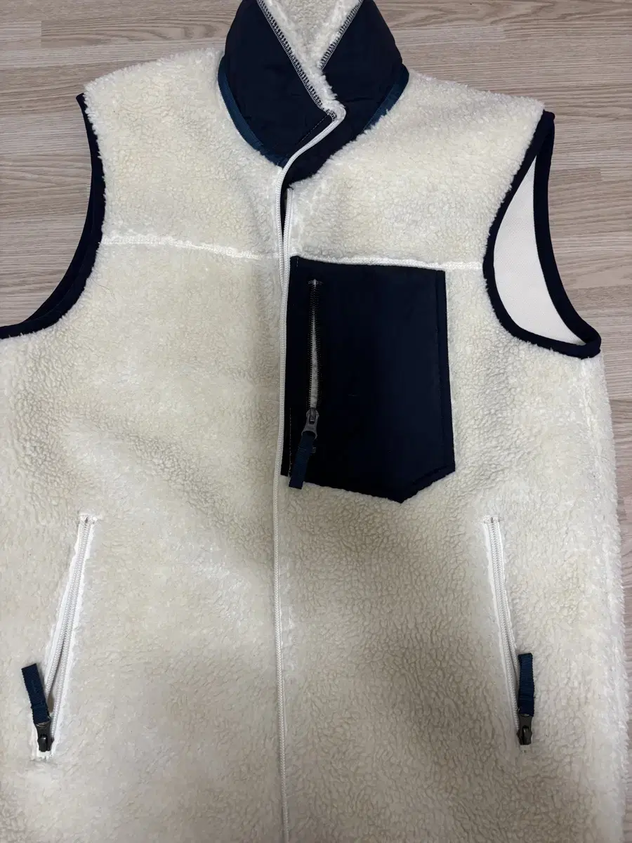 Sell vests per