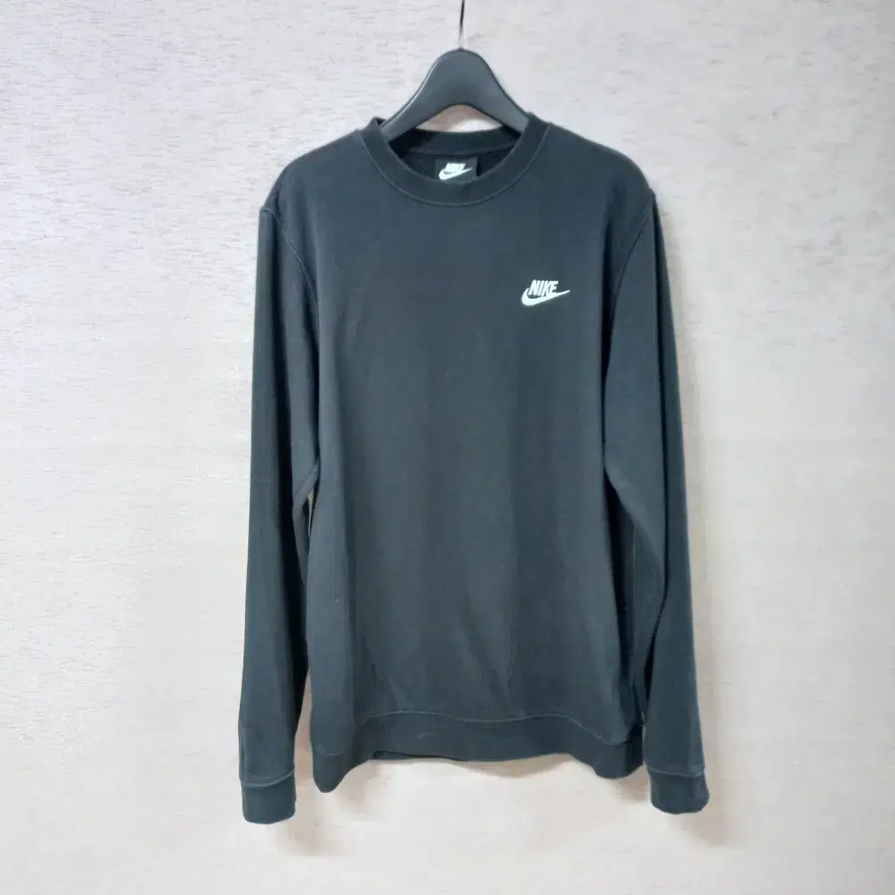 9-29/Nike Black Men's M