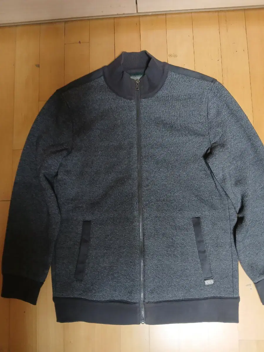 Almani Exchange/Jumpers (store original) M95