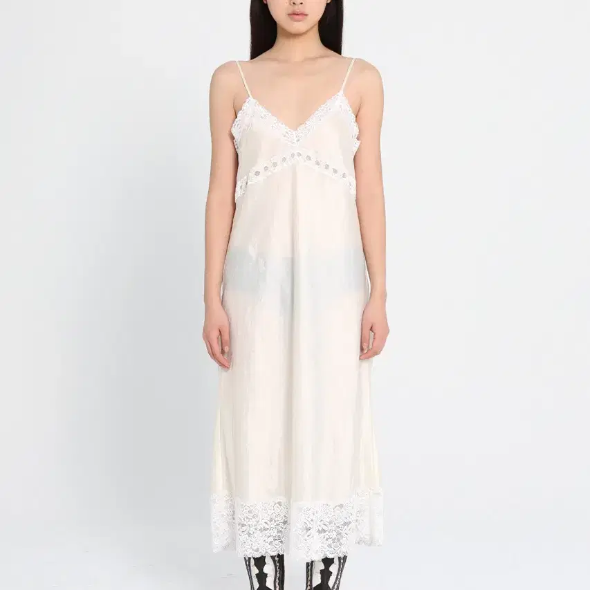 에스이오 CRINKLE LACE LONG SLIP DRESS CREAM