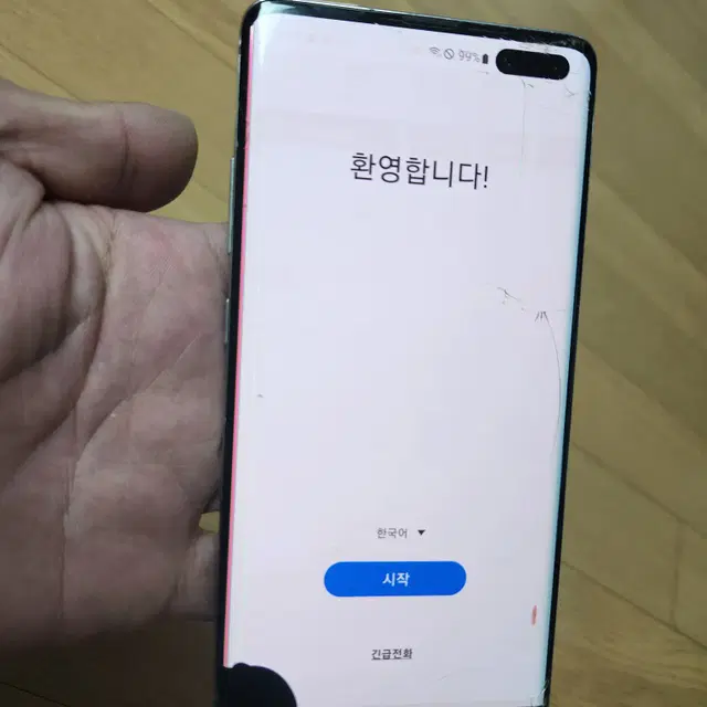 갤럭시 S10 5G 부품용 초기화 못했습니다.