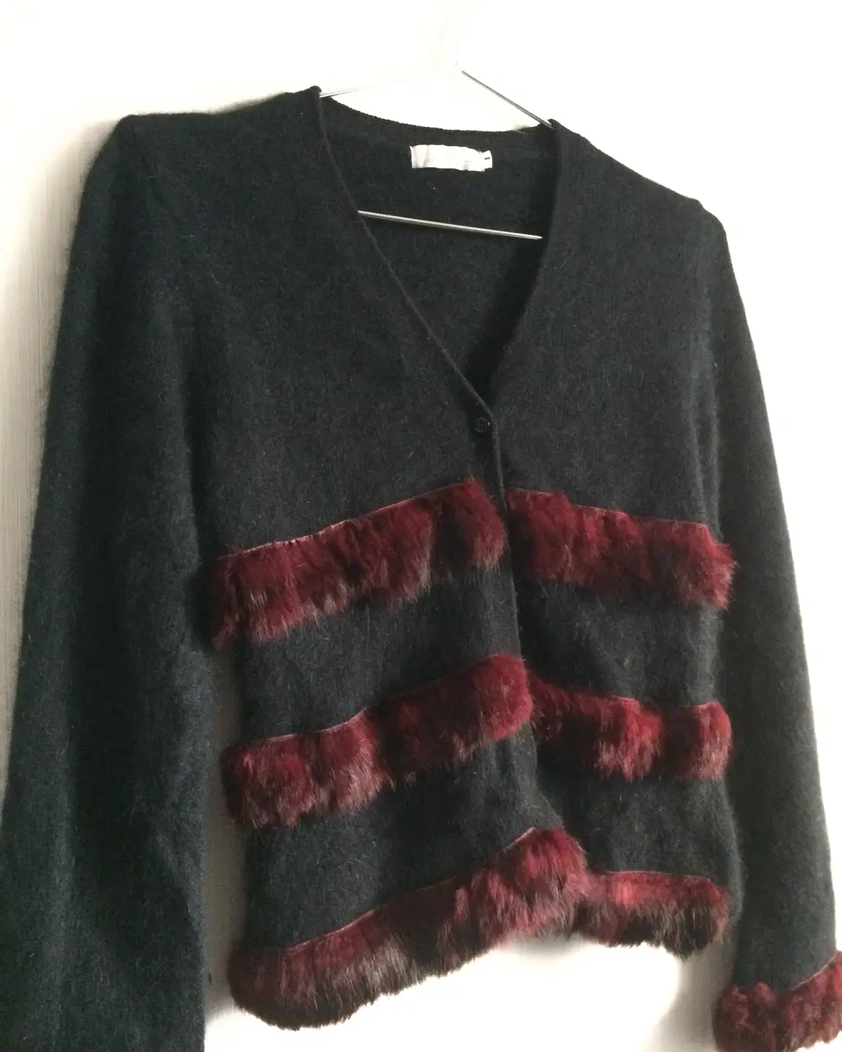 Rabbit fur trimming woolen cardigan