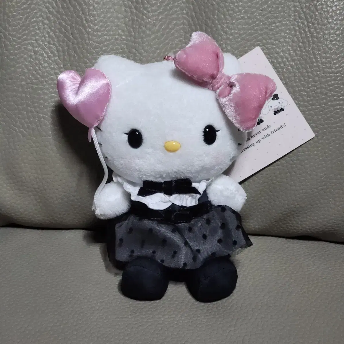 kitty sweetparty kittydollsKittyKitty dollsKitty keyringKitty keyring Sanrio Hello Kitty