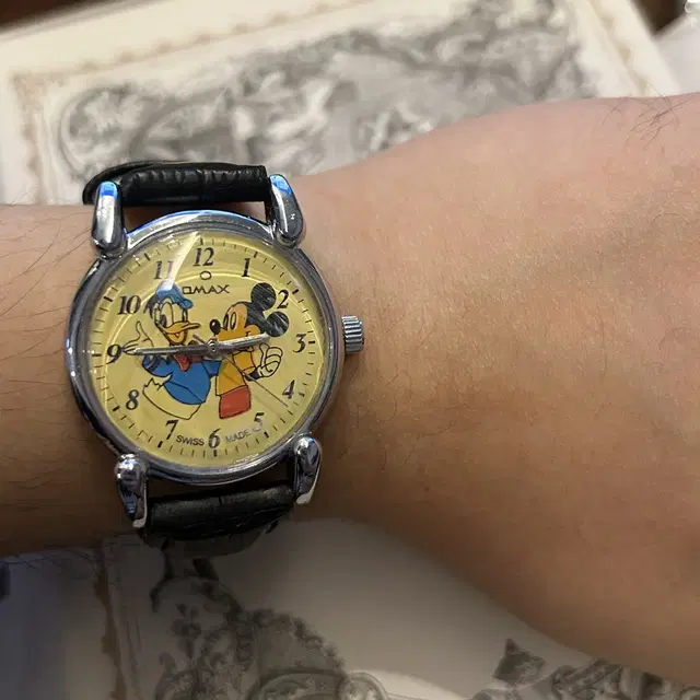 Omax Vintage Disney watch 오맥스 빈티지 수동시계