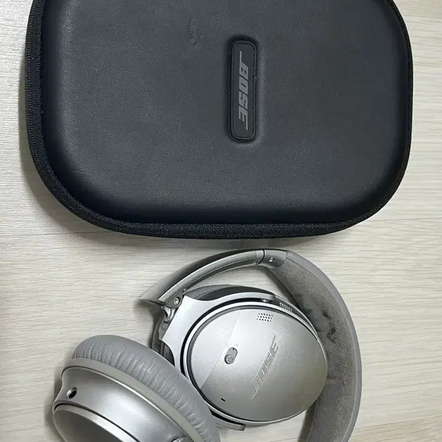 보스 BOSS qc35 실버 헤드폰 헤드셋