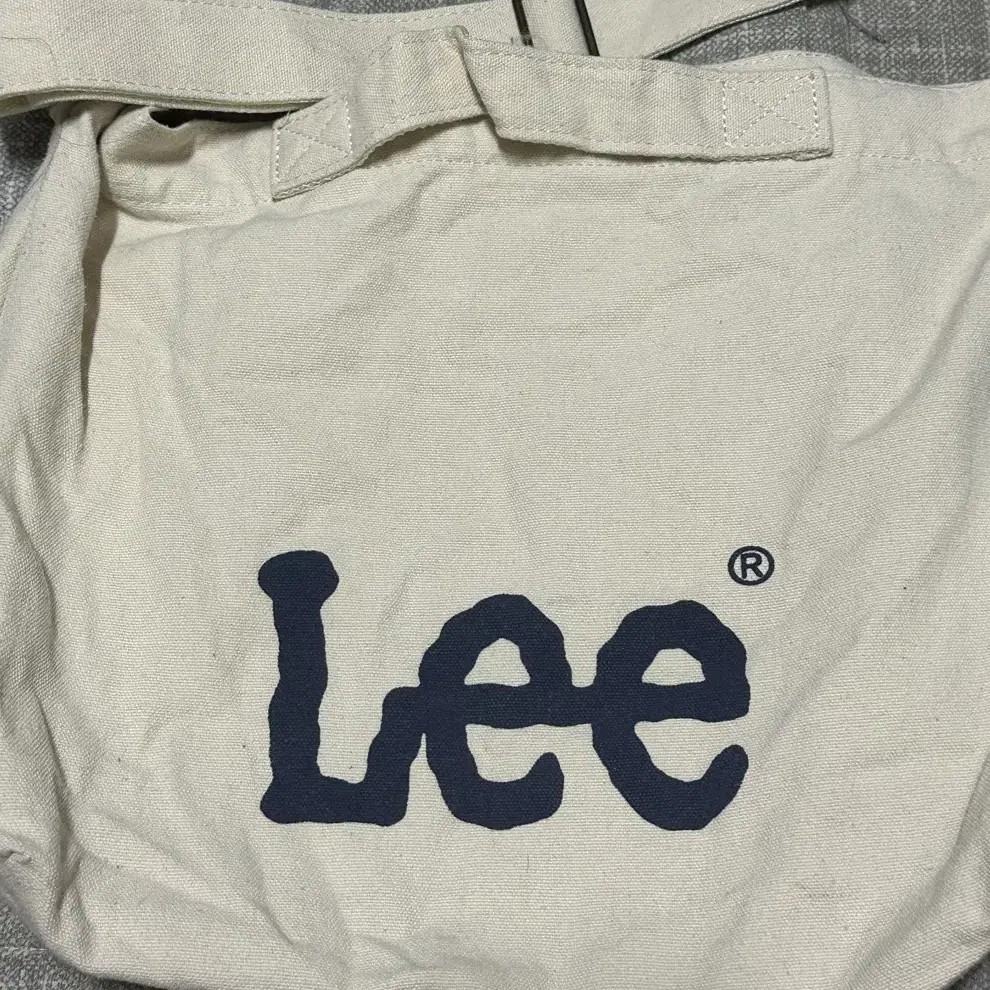 일본에서 샀던 Lee 투웨이 백 팔아요!!