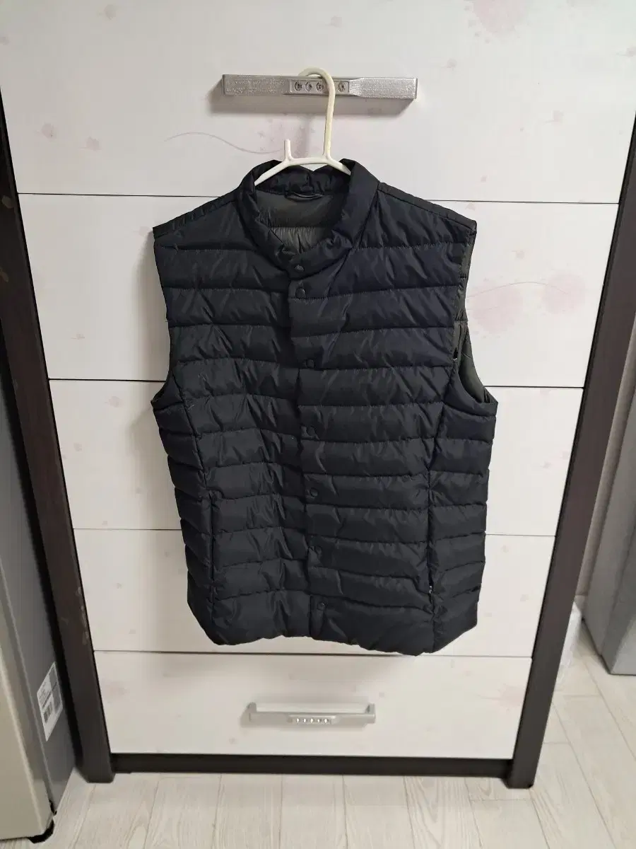 Lightweight padded vest. Men.  AlmostNew