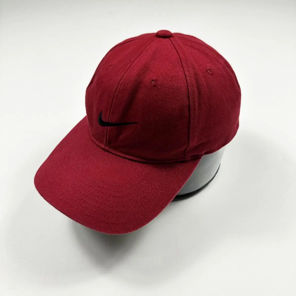 Nike Spherical Old School Solo Swoosh Ballcap Hat Burgundy