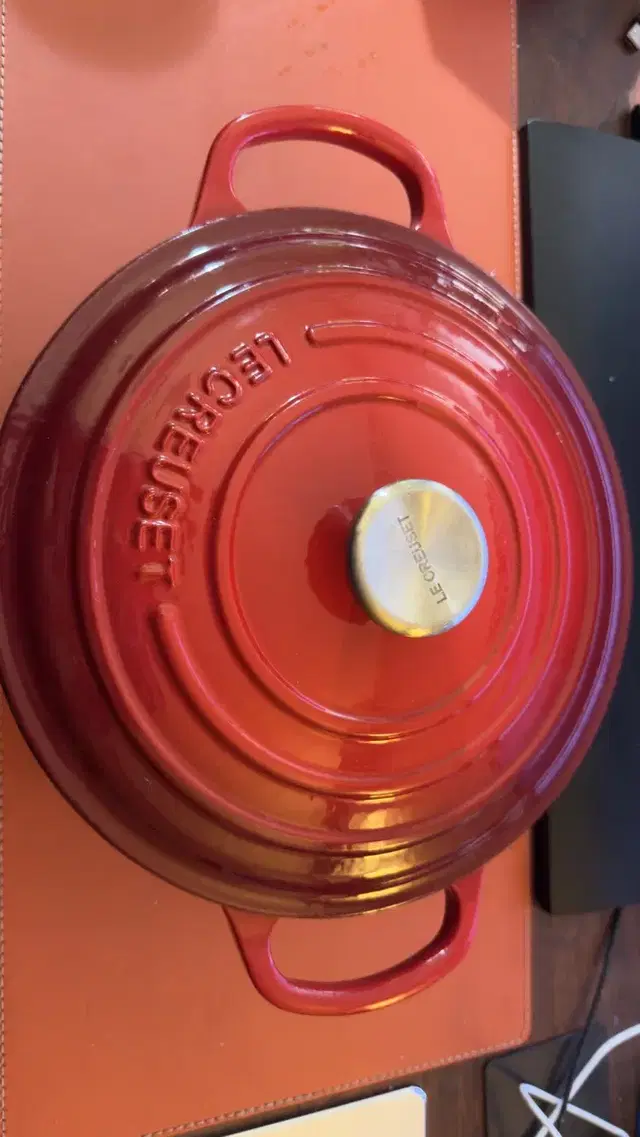 LECREUSET 24 르쿠르제 주물 냄비 레드 9만원