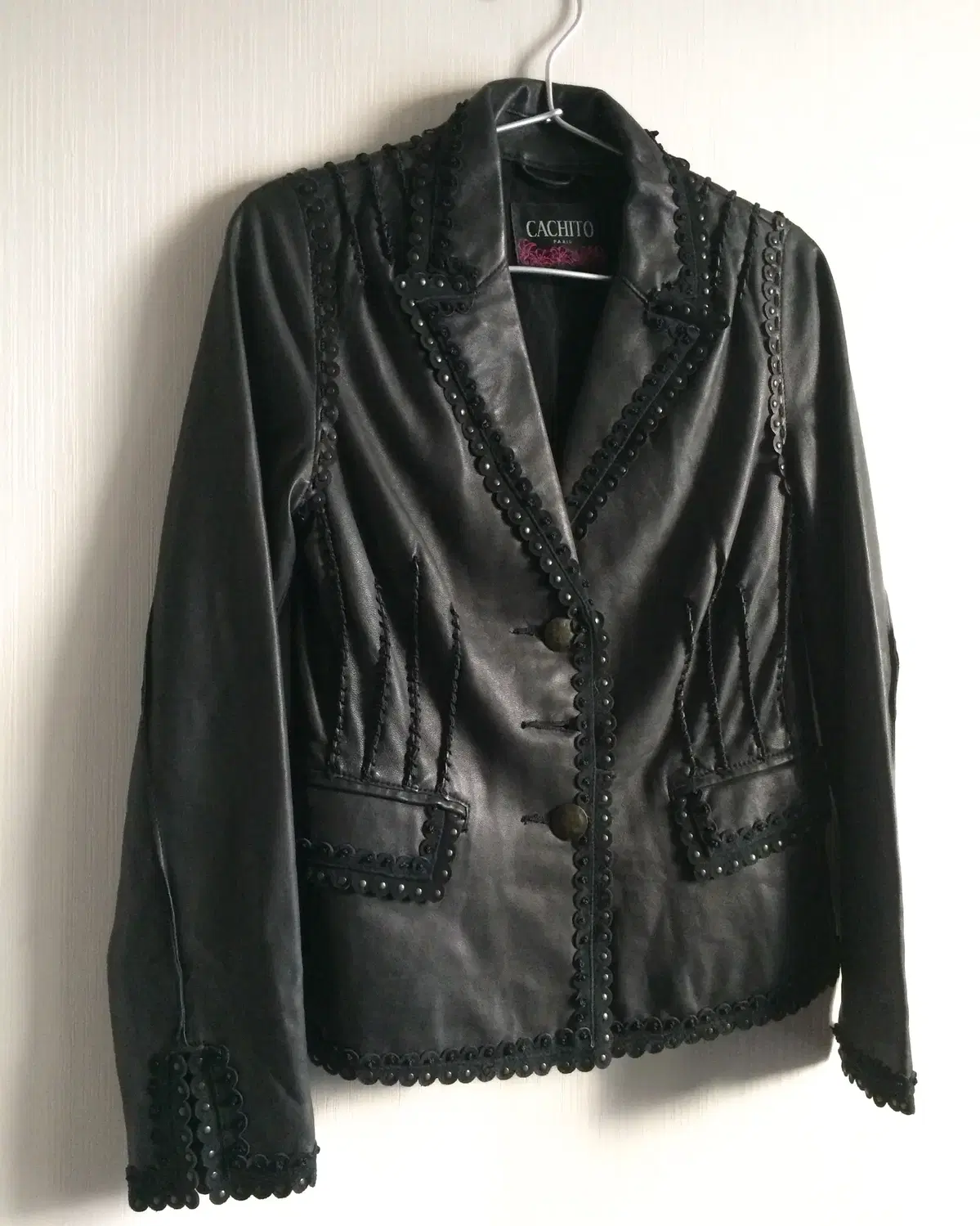 Lamb skin stud point leather jacket