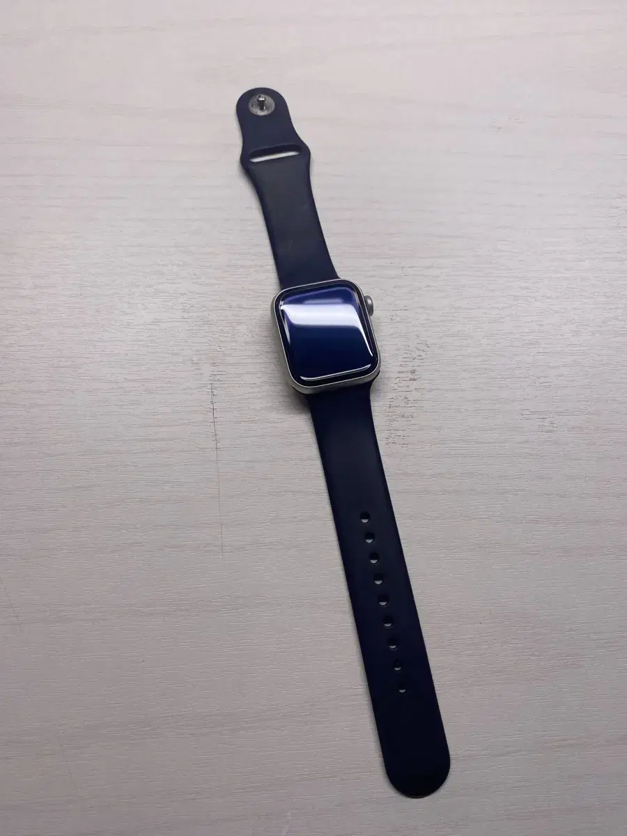 Apple Watch SE 2 STRATOS Status: Best Condition For Sale.