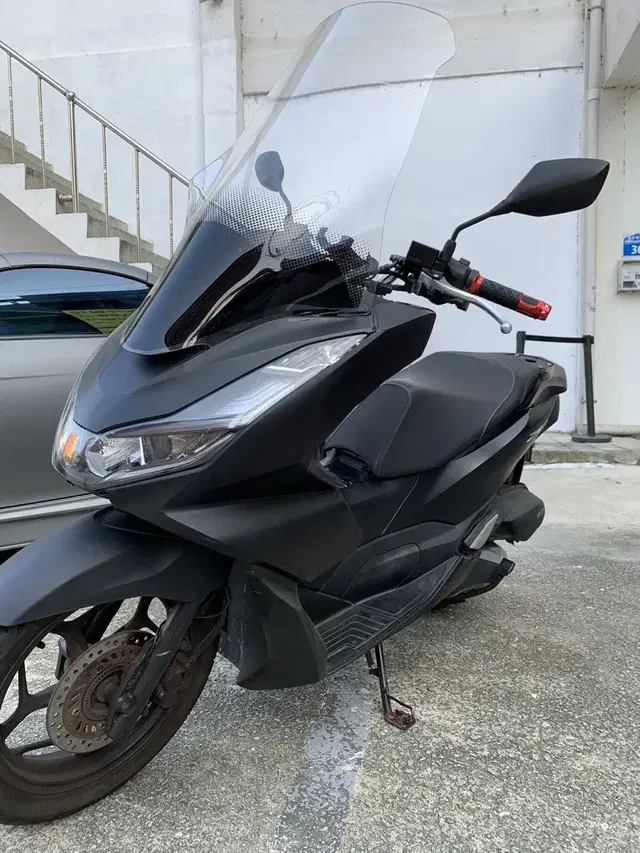 Pcx125 22년식 7만키로대