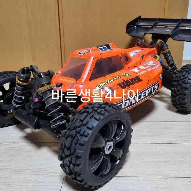 [RC카]홍노 x3 sabre pro 1/8 버기 알씨카 서킷 초고속