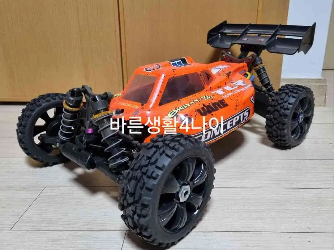 [RC카]홍노 x3 sabre pro 1/8 버기 알씨카 서킷 초고속