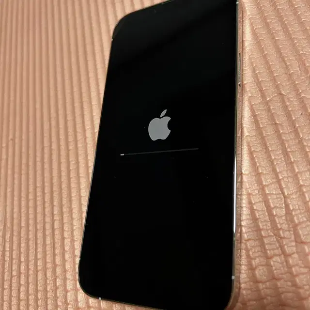 아이폰 iPhone 13 pro max 128GB 화이트 판매합니다.