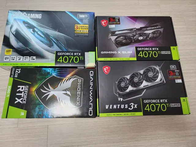 그래픽 카드 RTX 3080 Ti/ 4070 TI/거의 새것