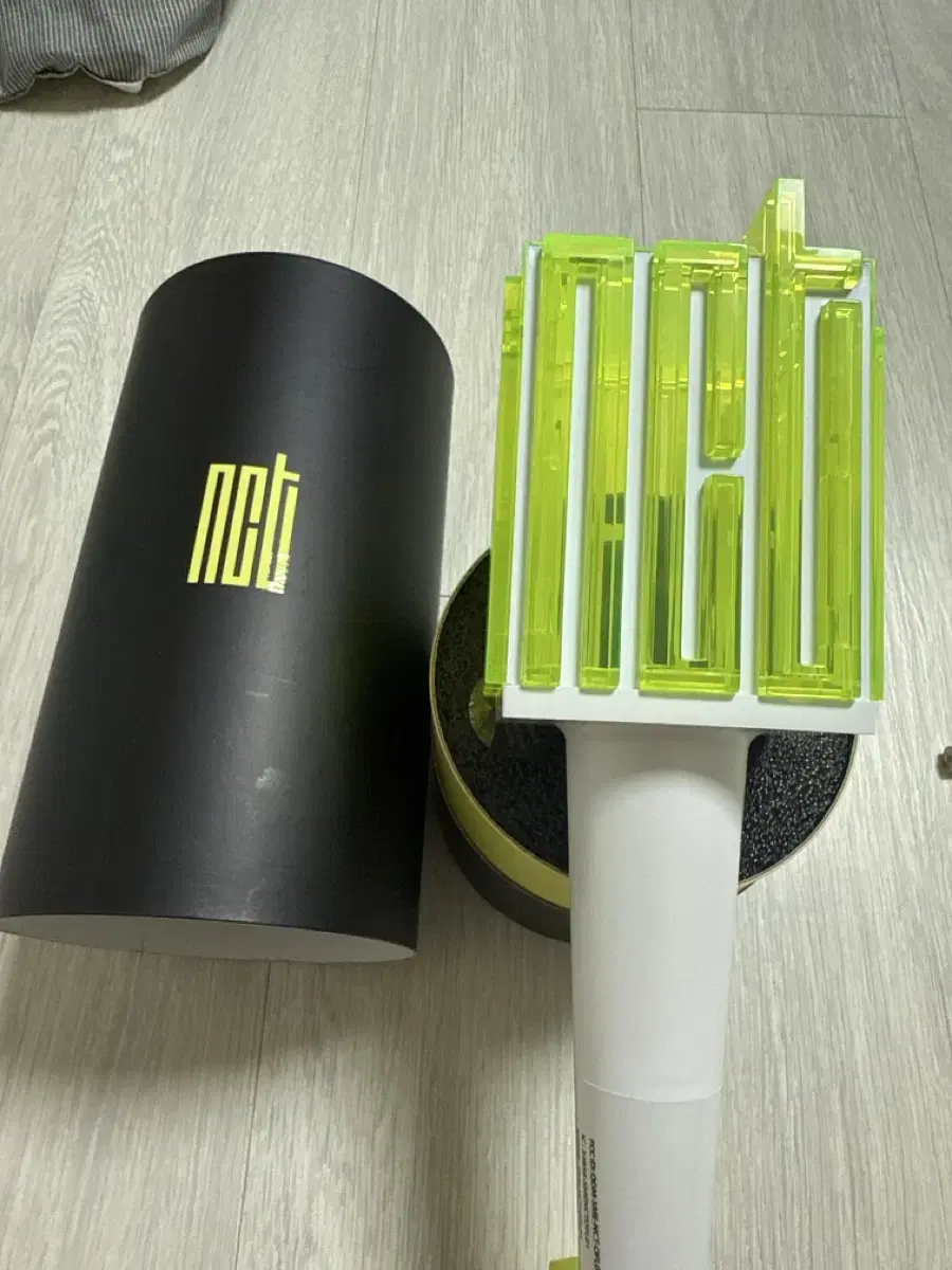 NCT lightstick (enclosed)