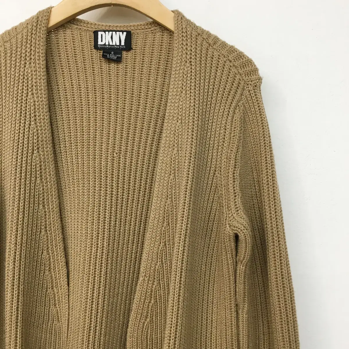 DKNY 니트 가디건