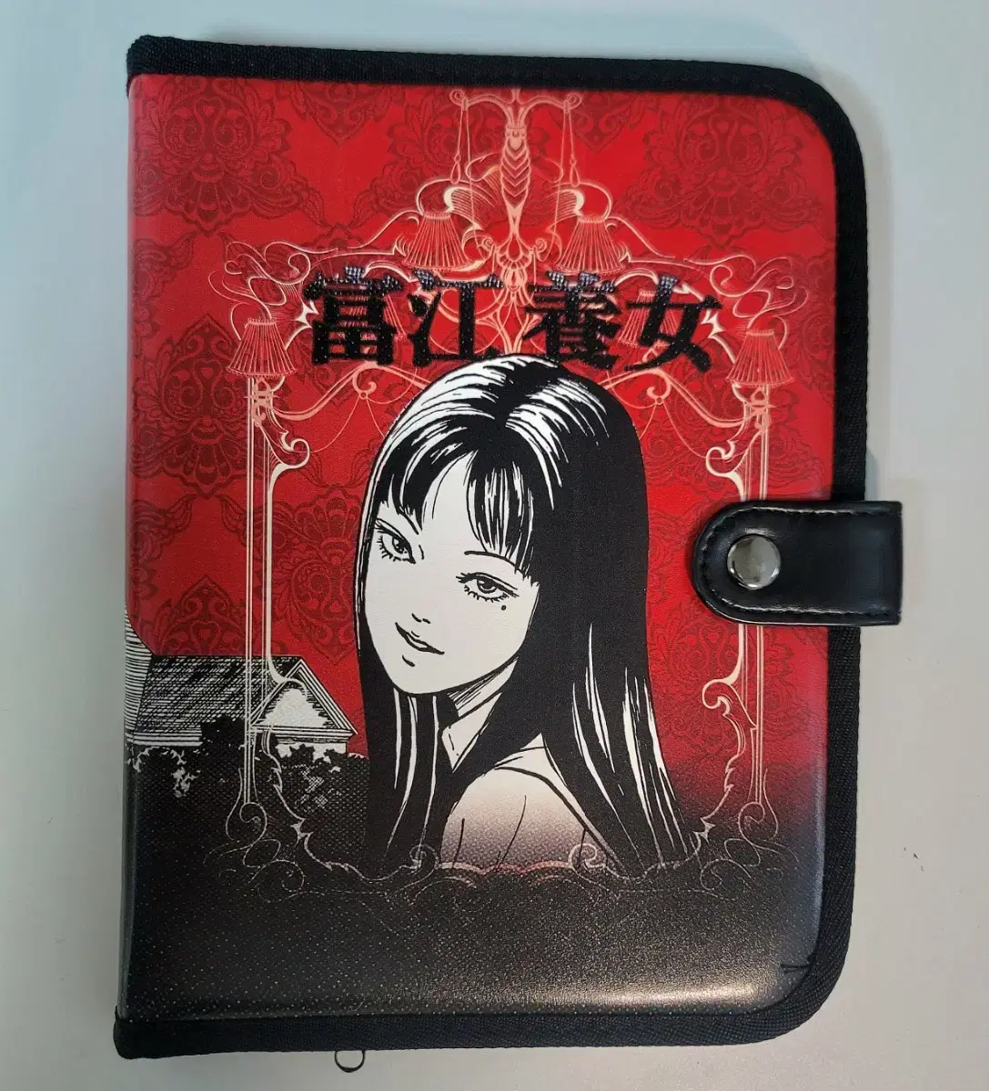 Today only 2.8!) ) Junji Ito TOMIE bookcover + badge bulk I'm selling