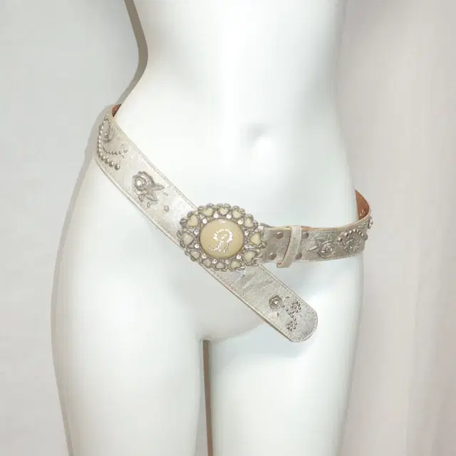 Vintage fairy rose belt