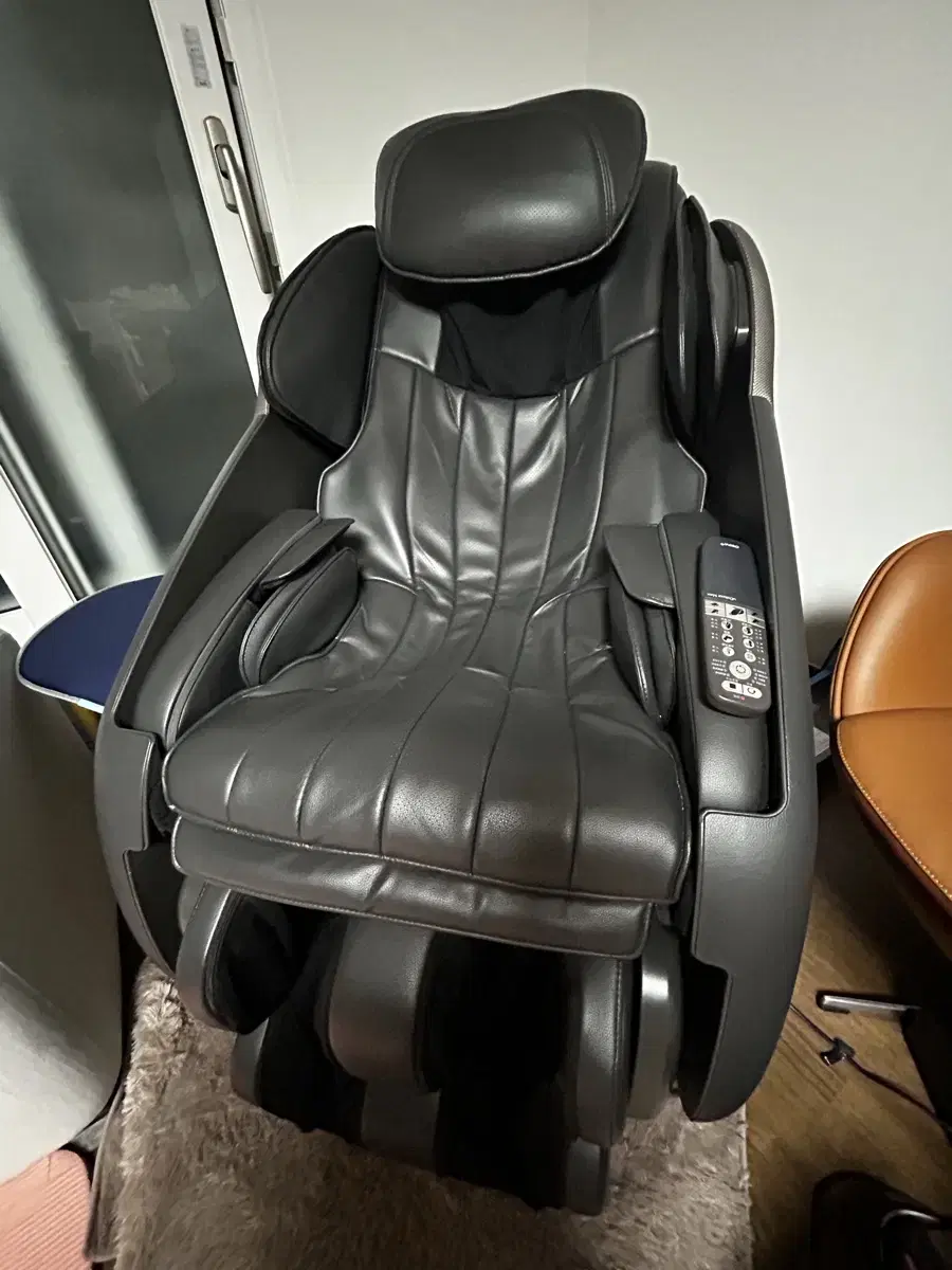 OSIM uDelux Max OS-860 안마의자 판매합니다. 모든 기능