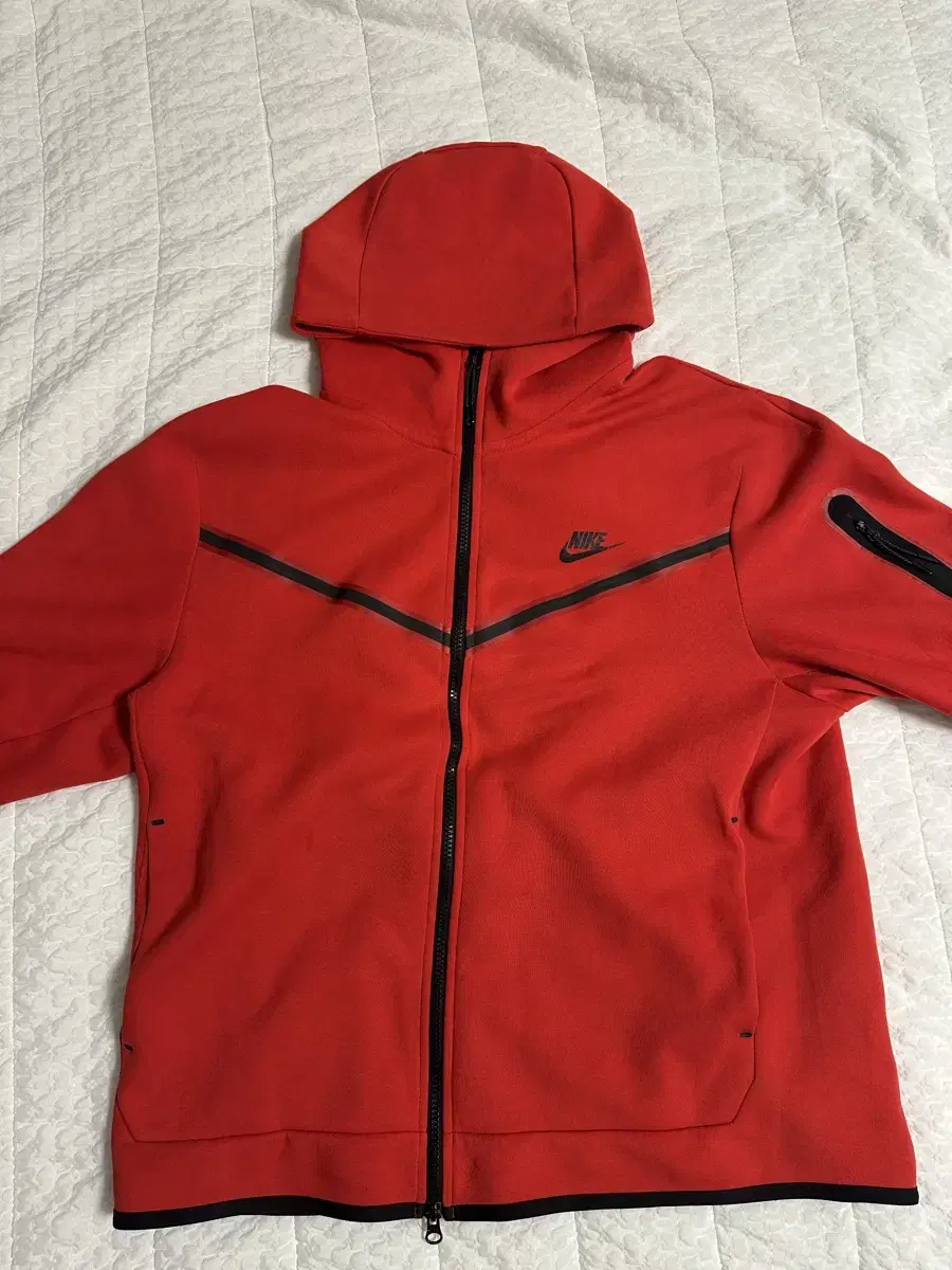 Nike TechFleece/TechPack Red 2XL