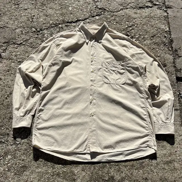 LEVIS WHITE TAB POCKET SHIRT 리바이스포켓셔츠