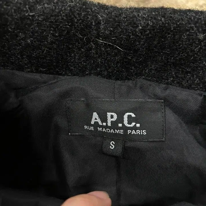 [정품/S] apc 아페쎄해리스트위드코트