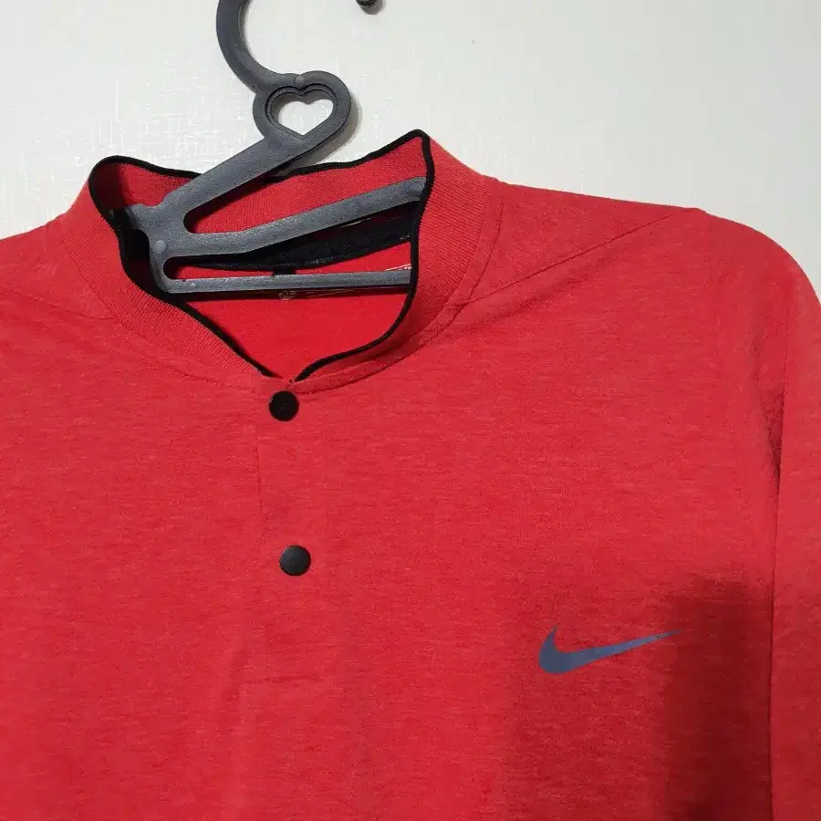 나이키 타이거우즈 골프 반팔티 105 셔츠 보관 신품급 nike golf