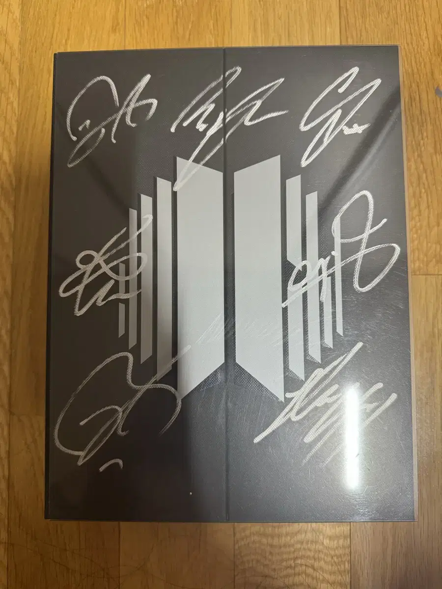 BTS Autographed sign album by BTS