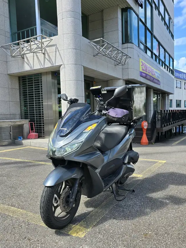 22년식 PCX125 ABS 배달세팅 팝니다