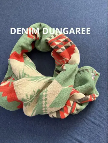 DENIM DUNGAREE 스톨 머플러 인테리어의 악센트로도 활용 가능
