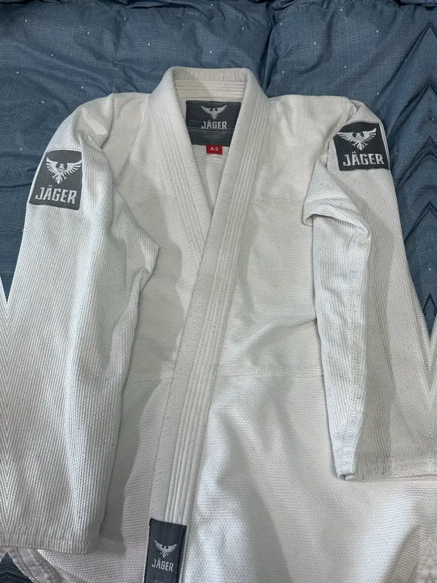 Jaeger V1 White A2 Jiu Jitsu Suit