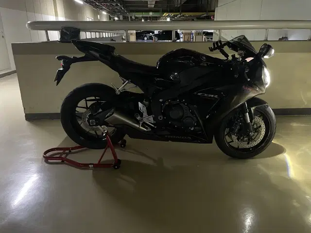 2014 CBR1000RR