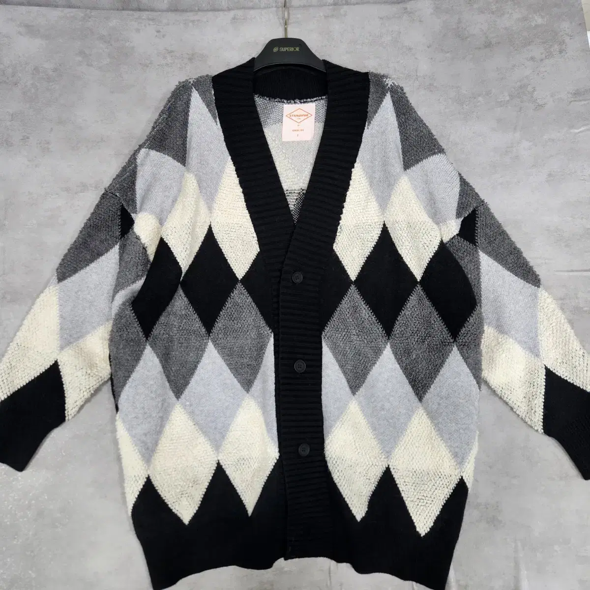 F) General Ideas Standard Argyle Cardigan