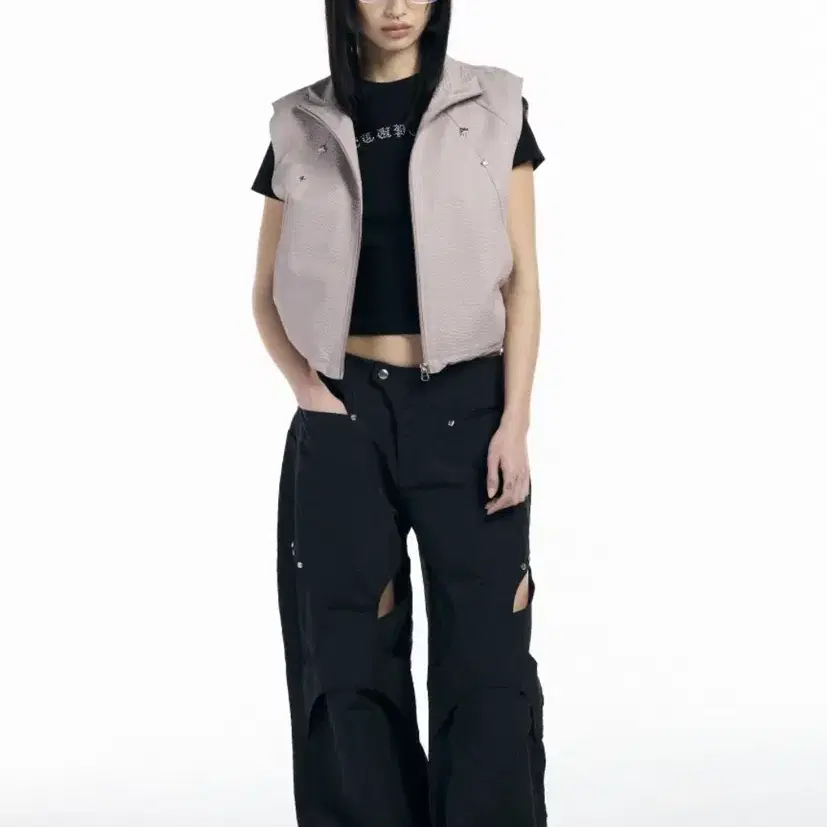 셋업이엑스이 슬릿 스터드팬츠 Front slit stud pants