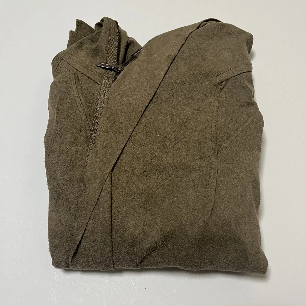 GOA HIGH-NECK JACKET