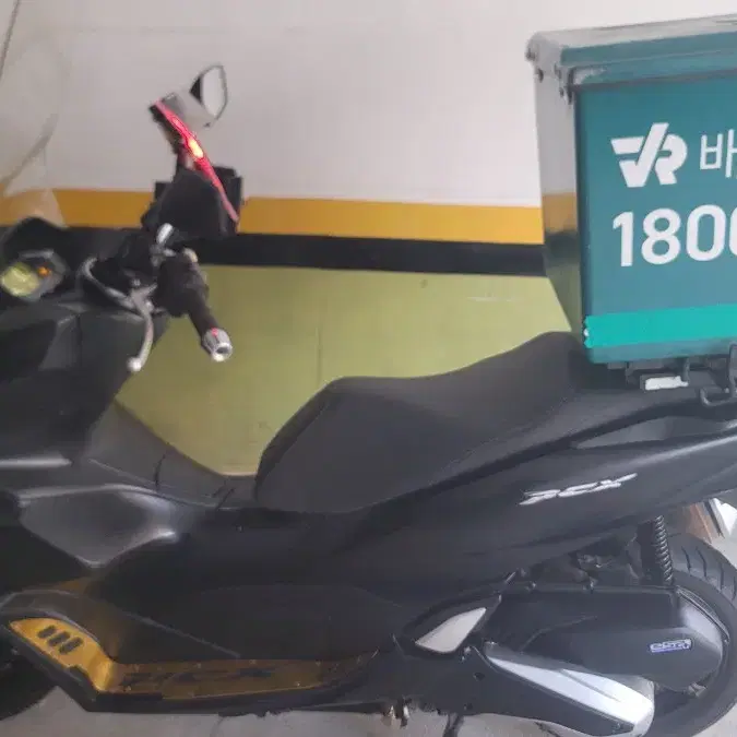 pcx125 21년식 팝니다