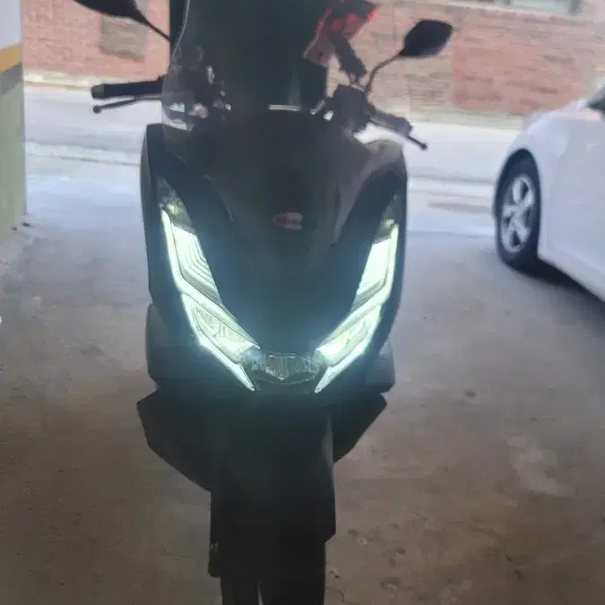 pcx125 21년식 팝니다