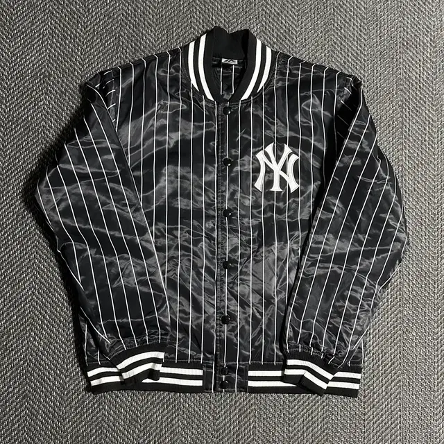 Majestic New York Yankees 바시티 자켓