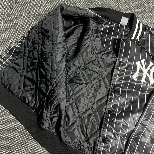 Majestic New York Yankees 바시티 자켓