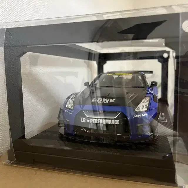 이그니션모델 R35 LB works 1:18 다이캐스트