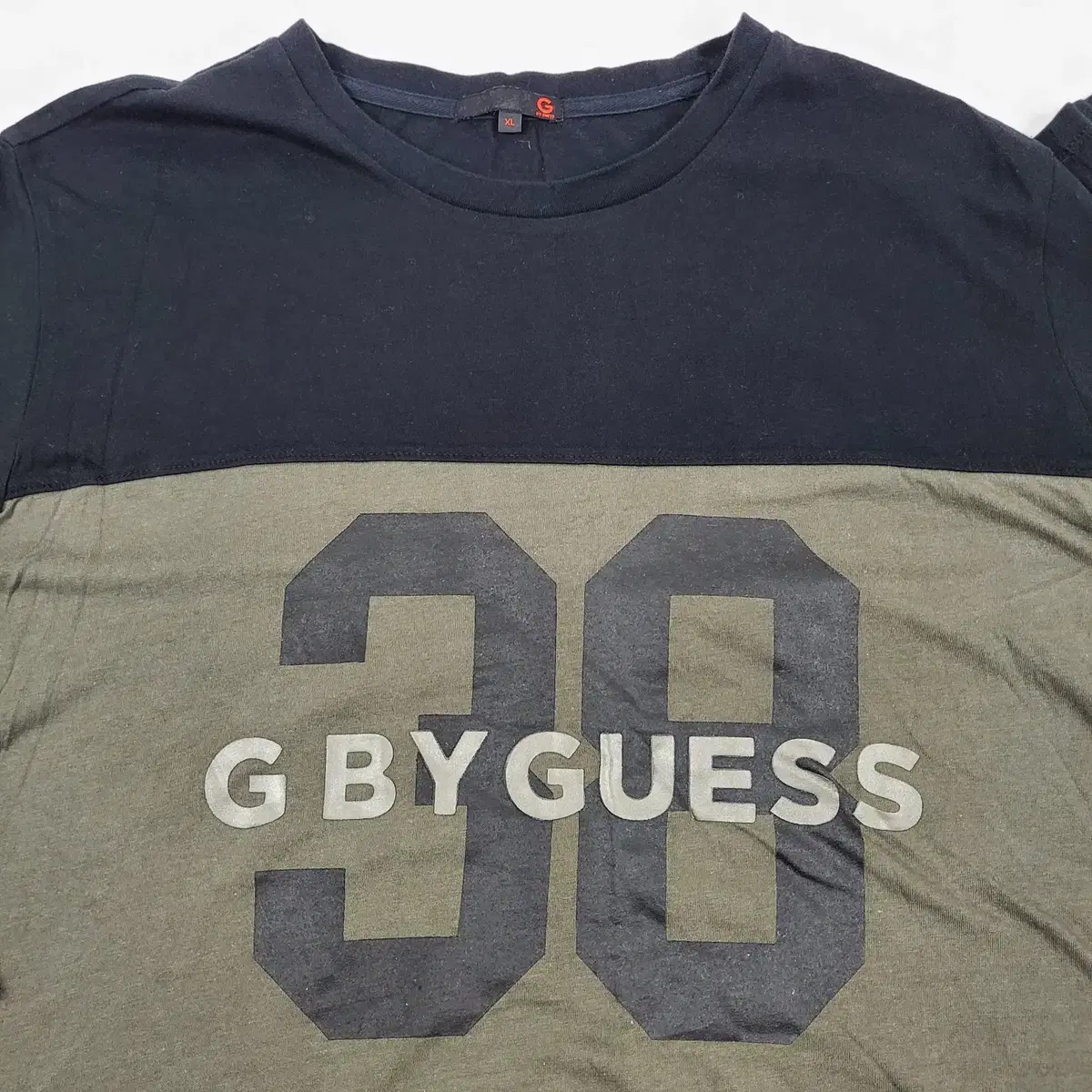 G by Guess 7부 순면 반팔티(블랙/카키)(XL)(A급)