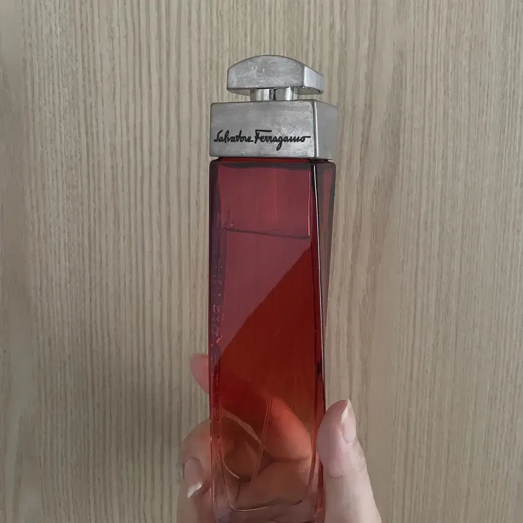 페라가모 써틸우먼 100ml