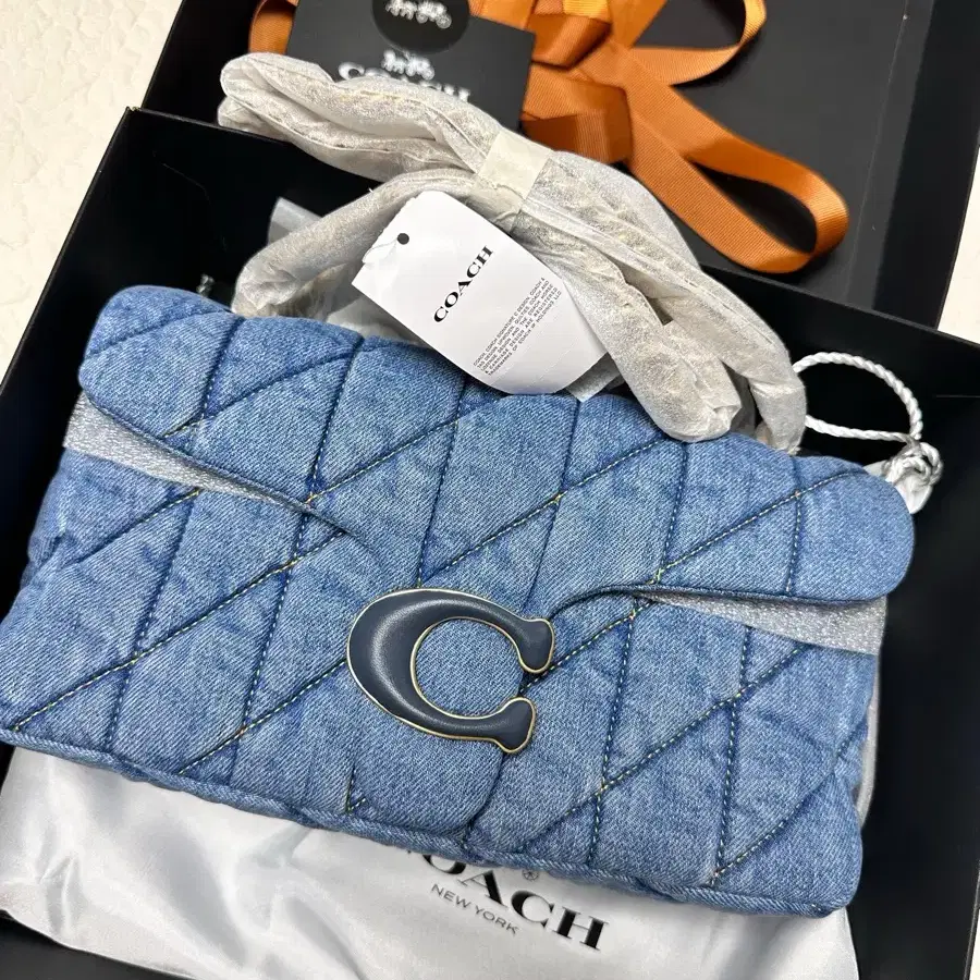 Coach 코치 태비 숄더백 26 위드 퀼팅 CR704B4