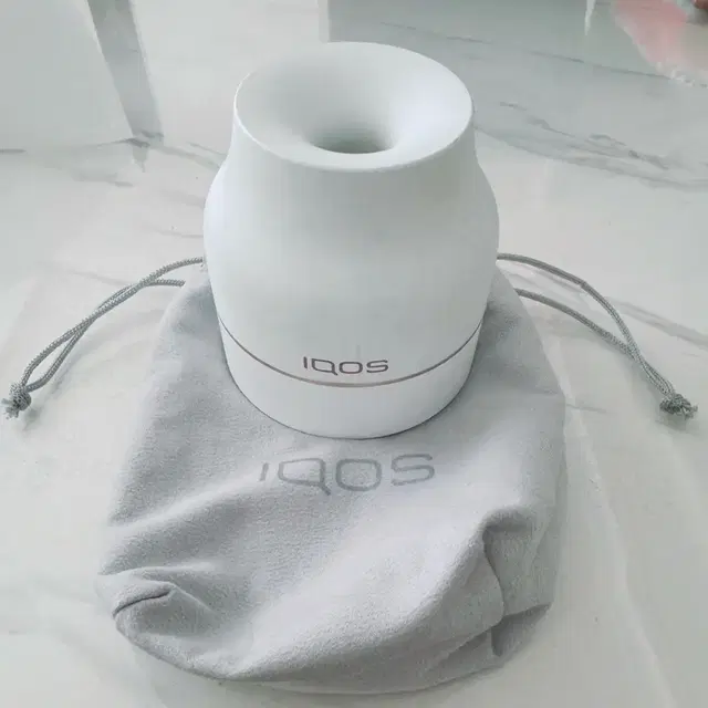 IQOS 트레이 화이트 팝니다