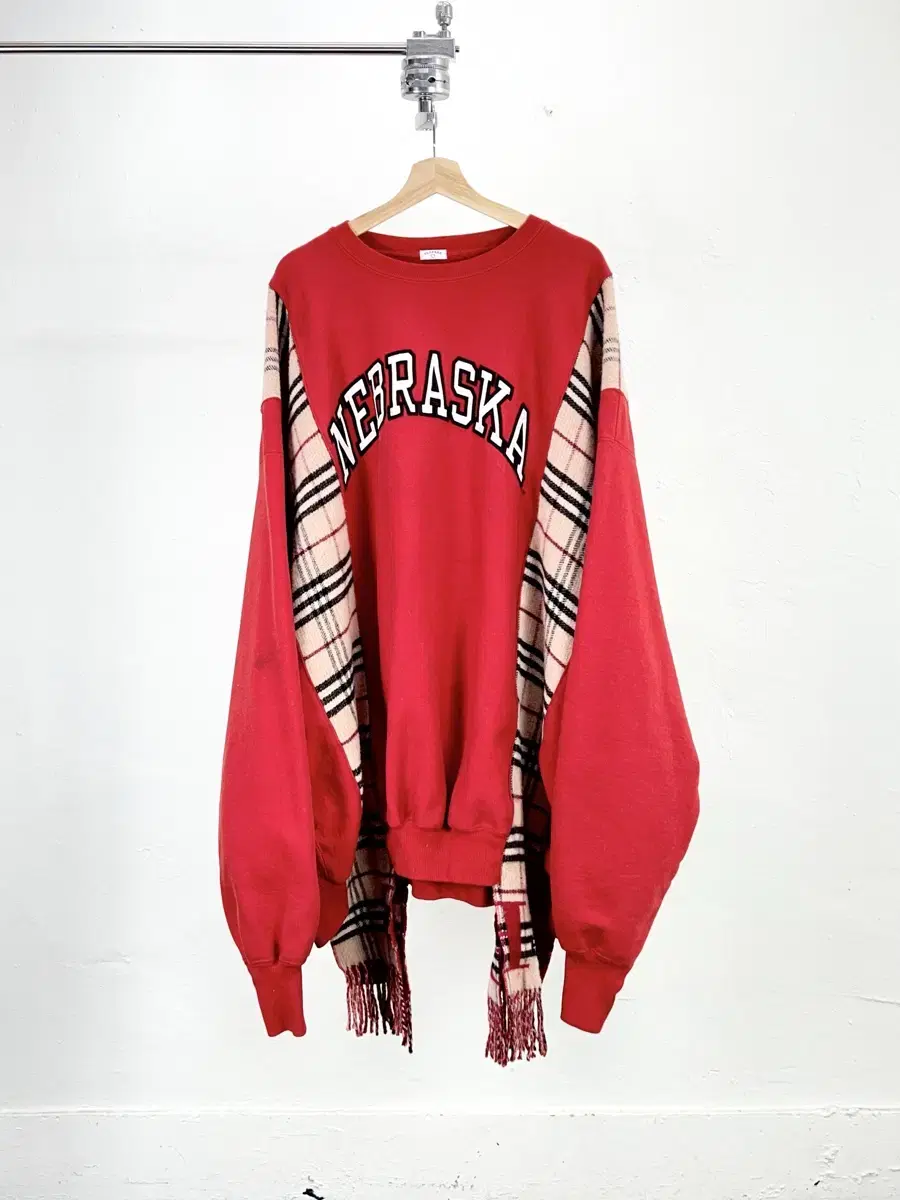 Old Park Red Deadstock Nebraska Union Burberry Muffler Sweatshirt