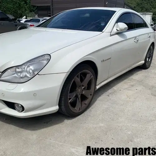 벤츠 CLS 55AMG W219 2006년식 045056 분해 판매합니다